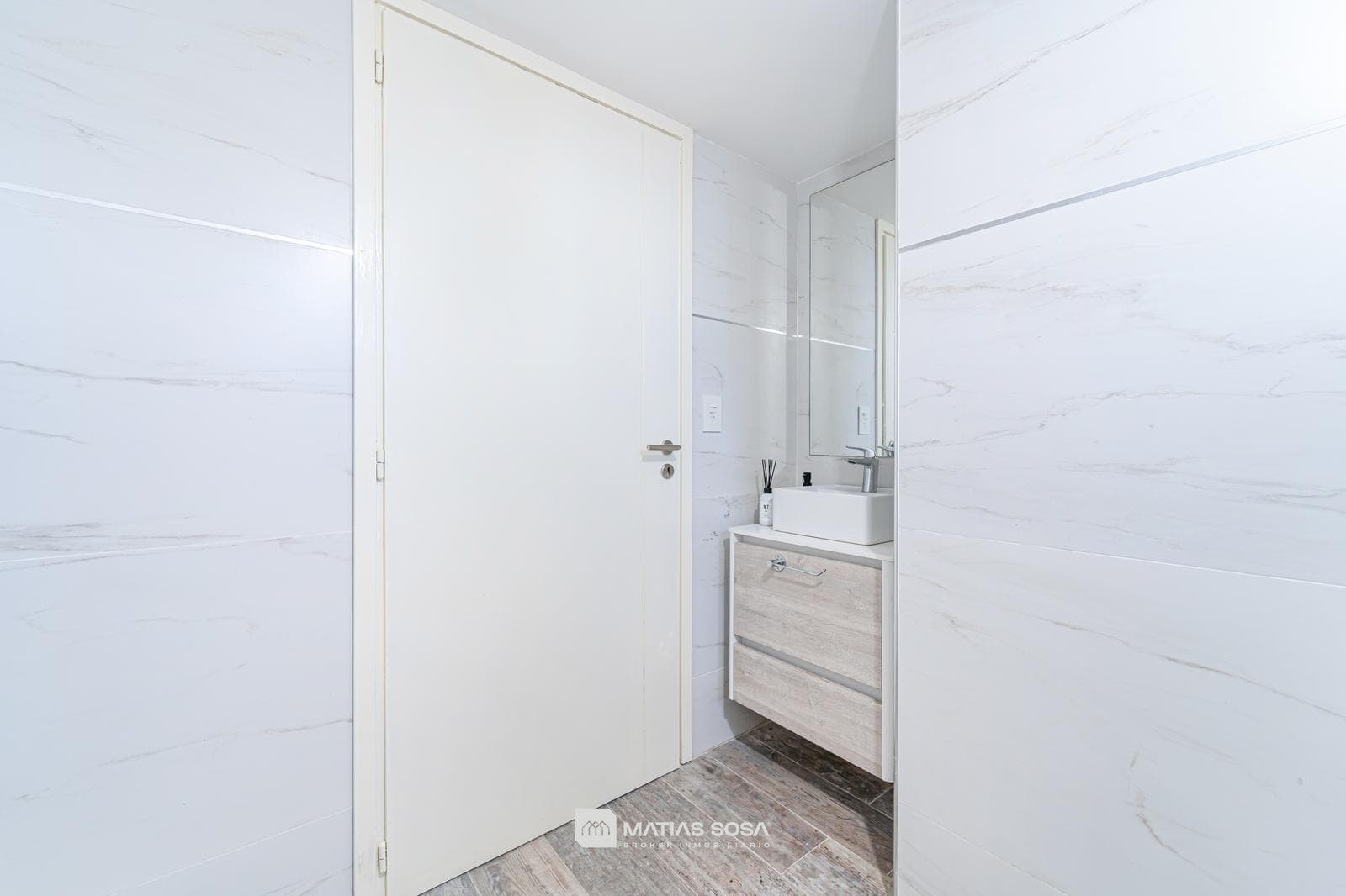 FOR RENT - Apartment - Playa Chica