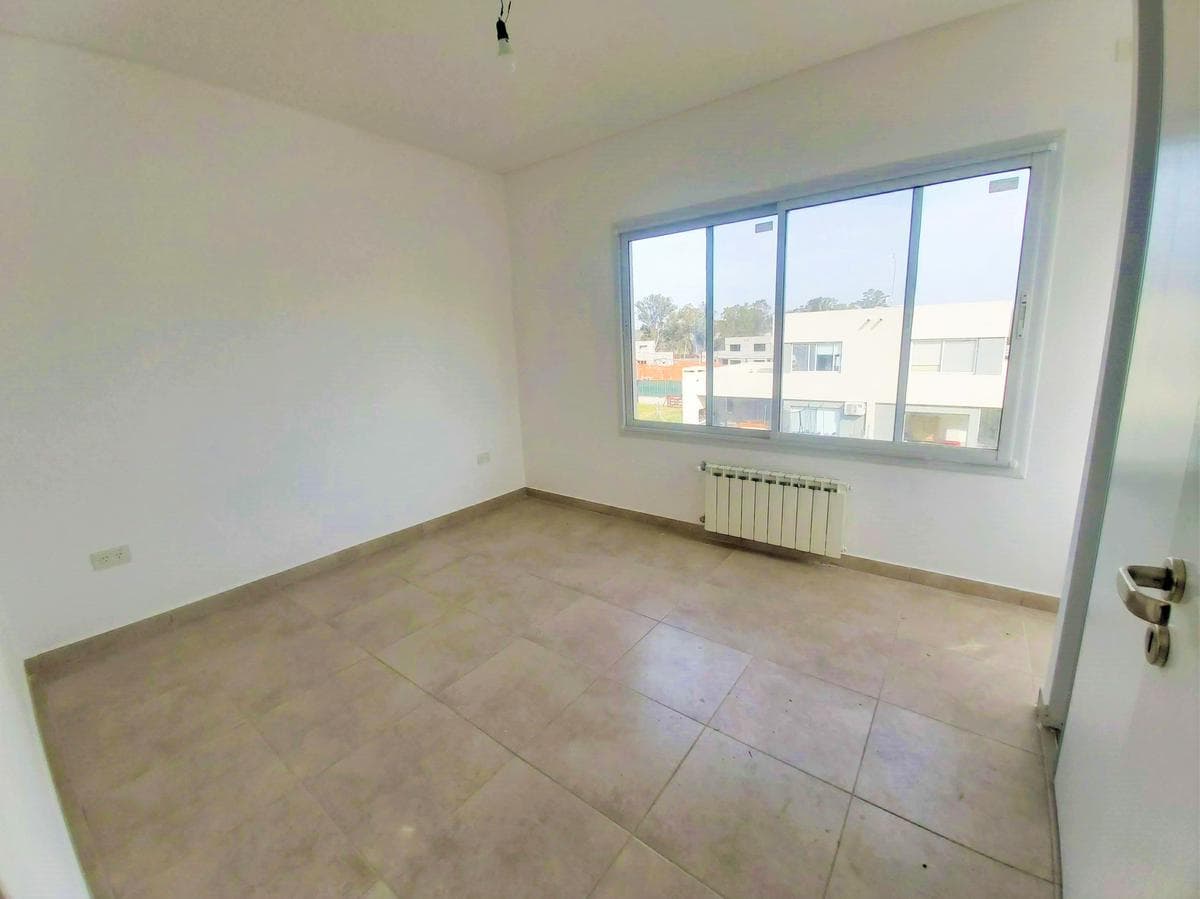 House for Sale in Pilar del Este - Casas del Este