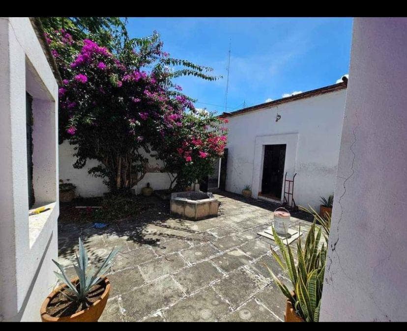HOUSE FOR RENT IN THE HISTORIC DISTRICT