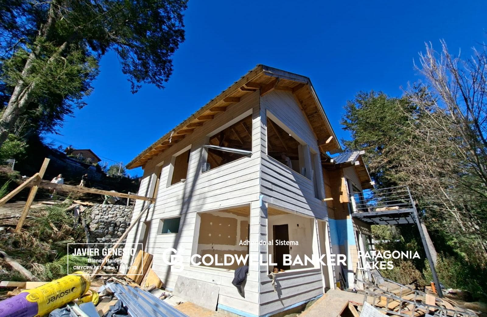 FOR SALE: House in Pozo - financing available - 2 bedrooms - 77 m² on a 365 m² lot with a stream - Epulafquen, V. la Angostura