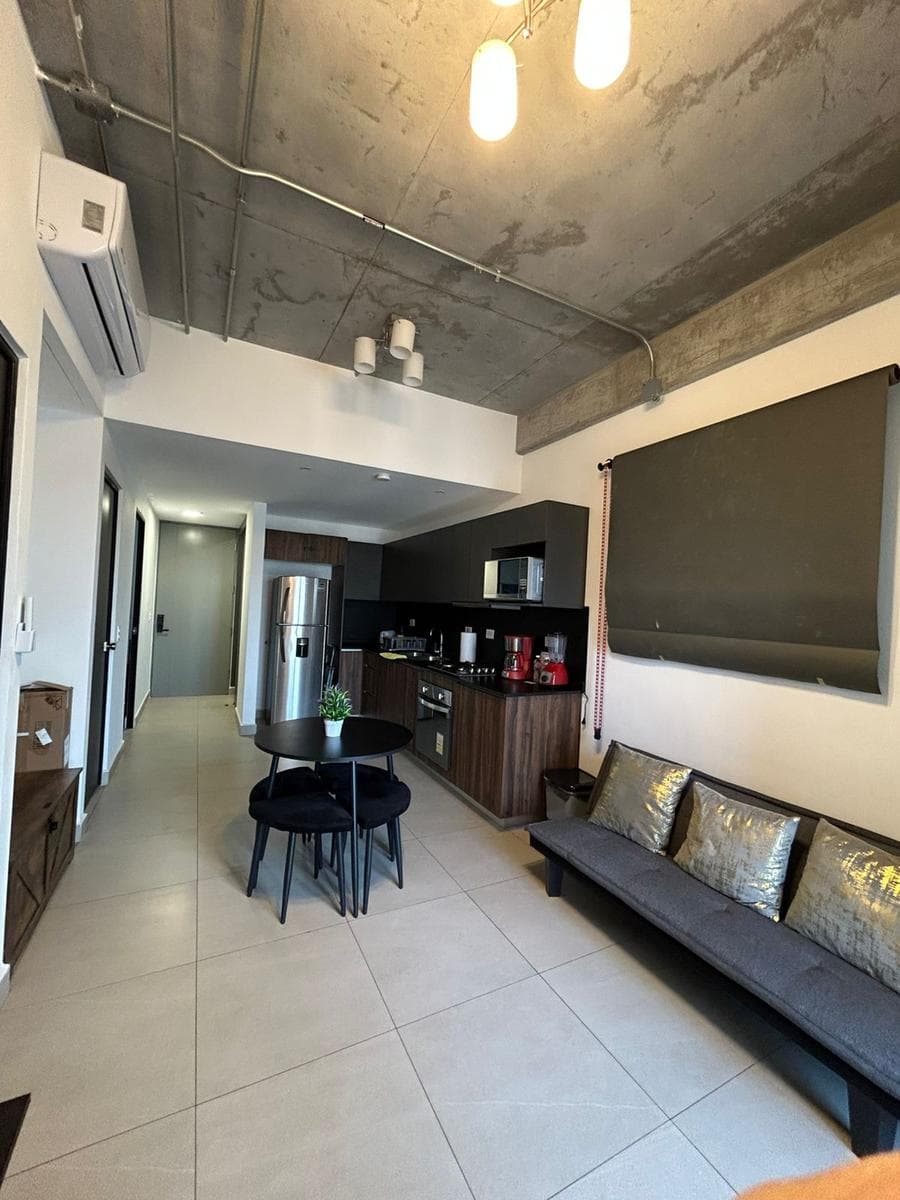 APARTMENT FOR SALE IN TORRE MITT