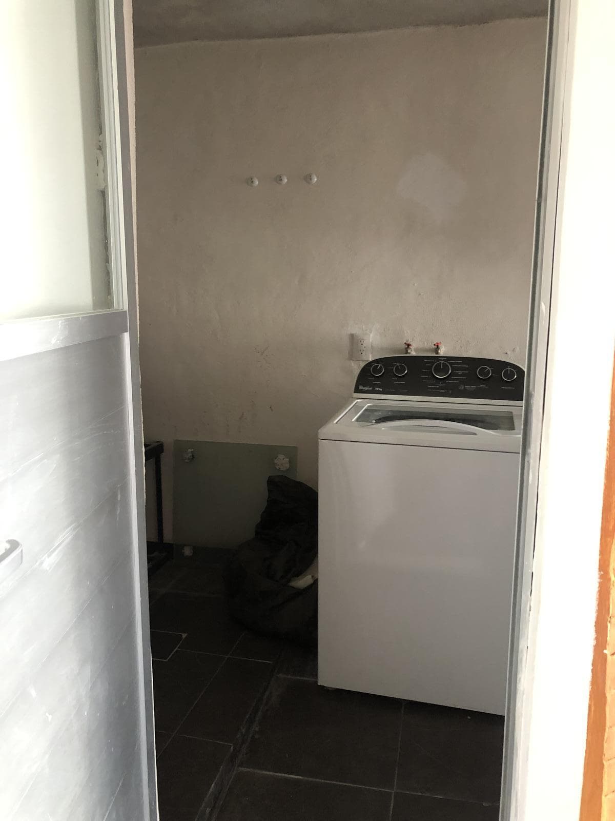 VENTA de Edificio de 3 Departamentos