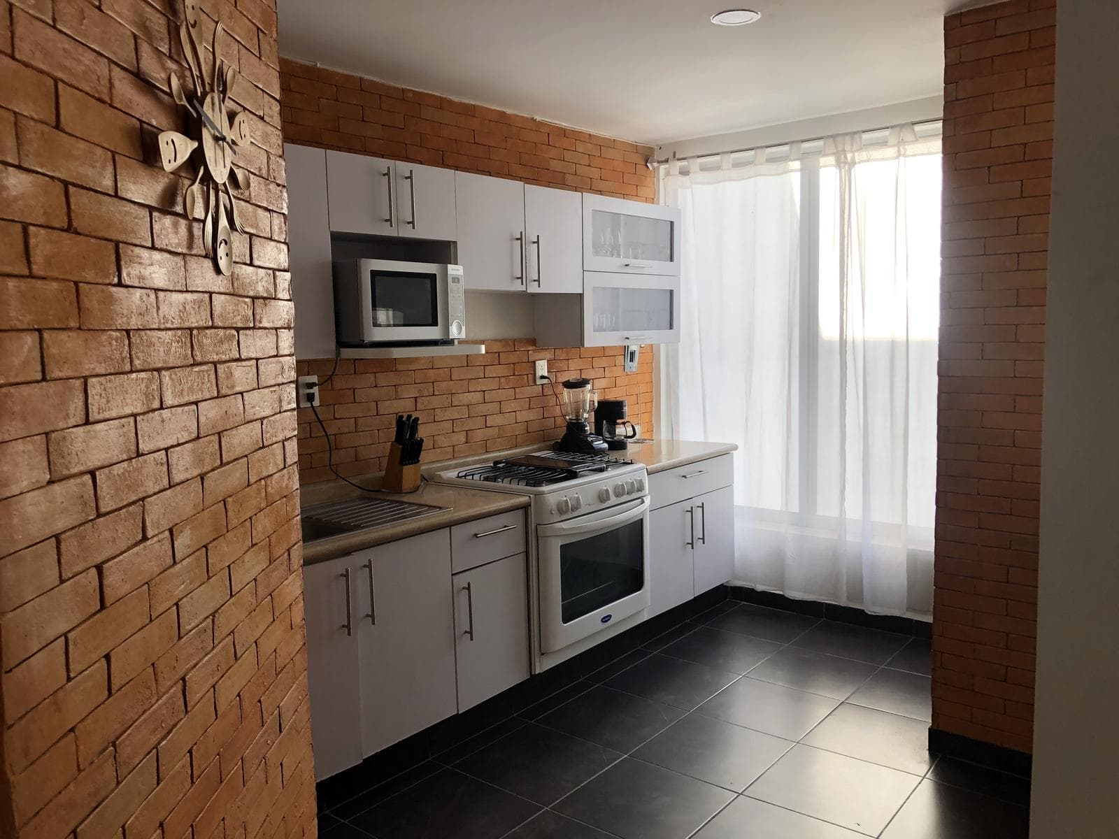 VENTA de Edificio de 3 Departamentos