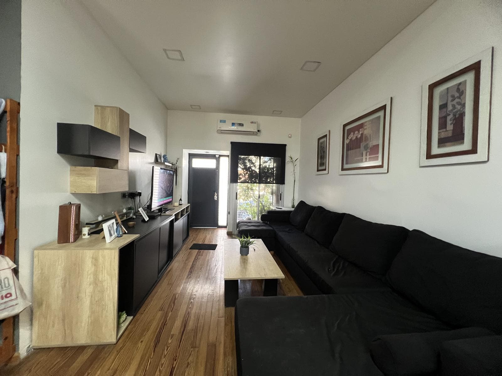 4-room house for sale in Bernal with a pool; eligible for a mortgage