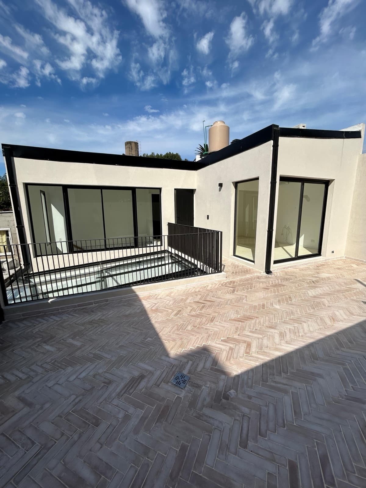FULLY RECYCLED PH - ONE-OF-A-KIND! 4 rooms