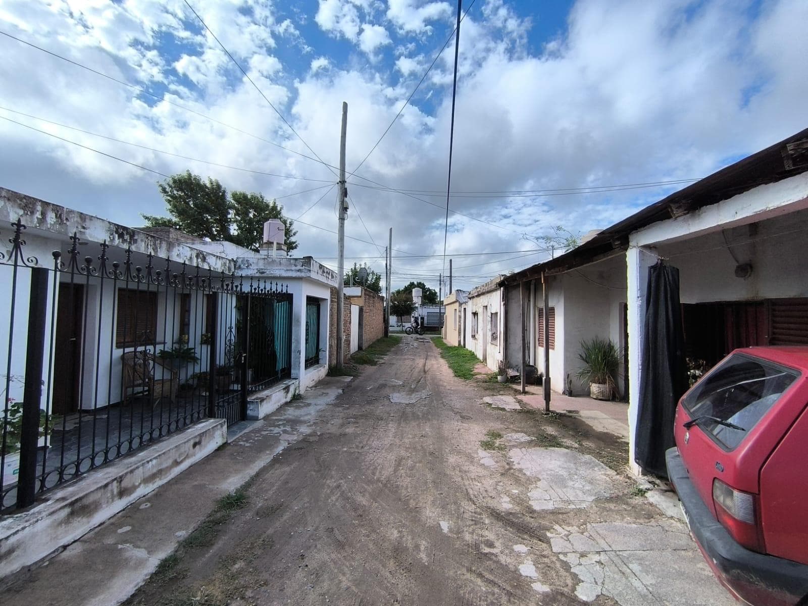 TWO-BEDROOM HOUSE FOR SALE IN NUEVA ITALIA