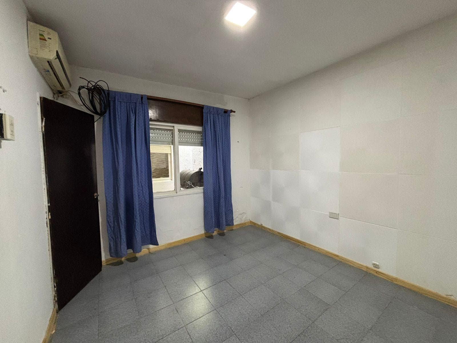 FOR RENT - 3-Bedroom Apartment with Patio in Pichincha