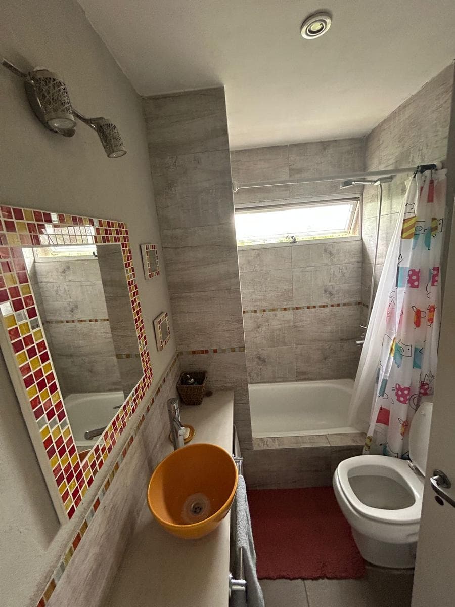 House for Sale in La Laguna, Cantón - North