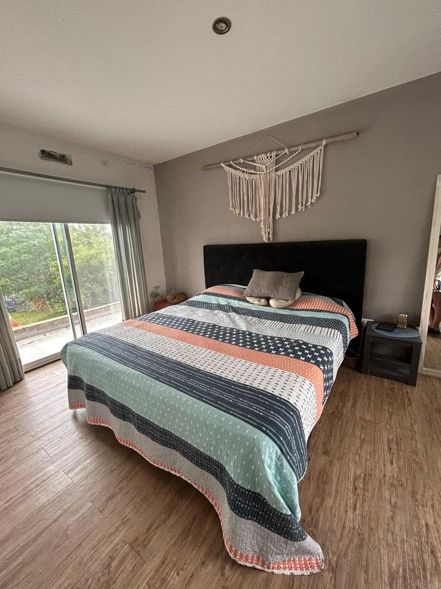 House for Sale in La Laguna, Cantón - North