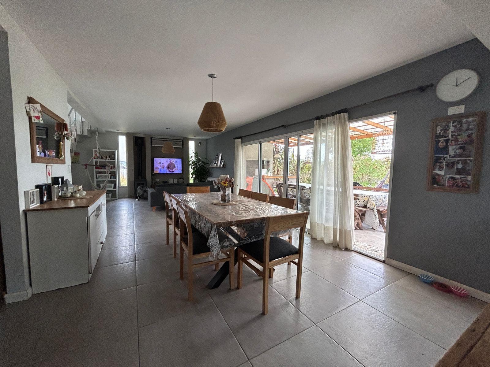 House for Sale in La Laguna, Cantón - North