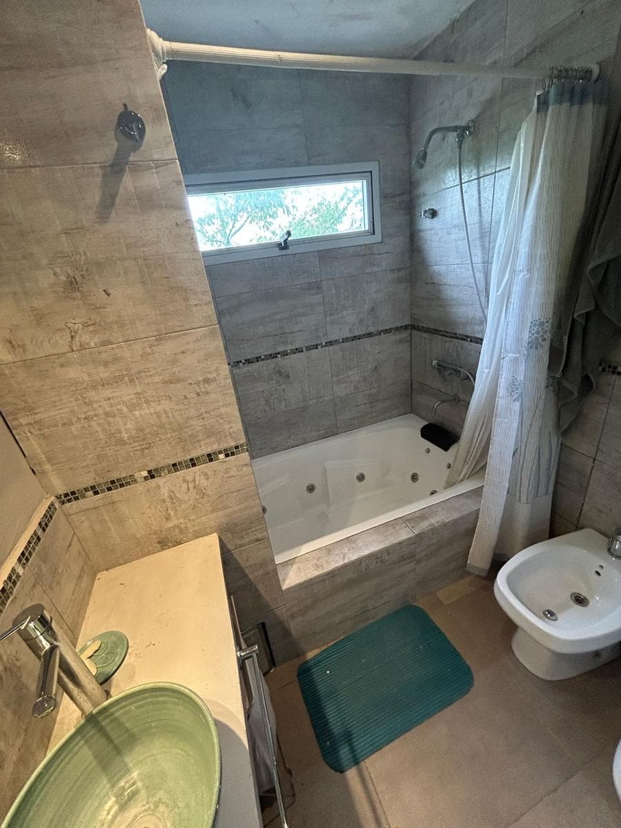 House for Sale in La Laguna, Cantón - North