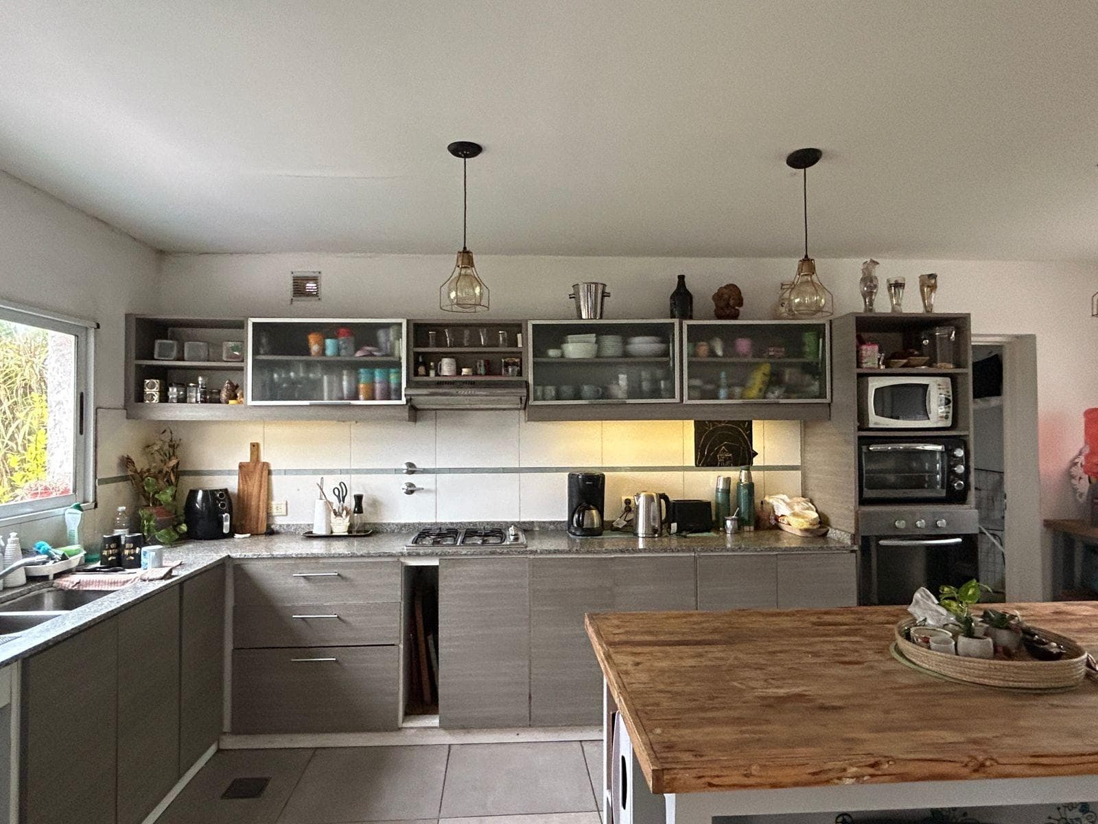 House for Sale in La Laguna, Cantón - North