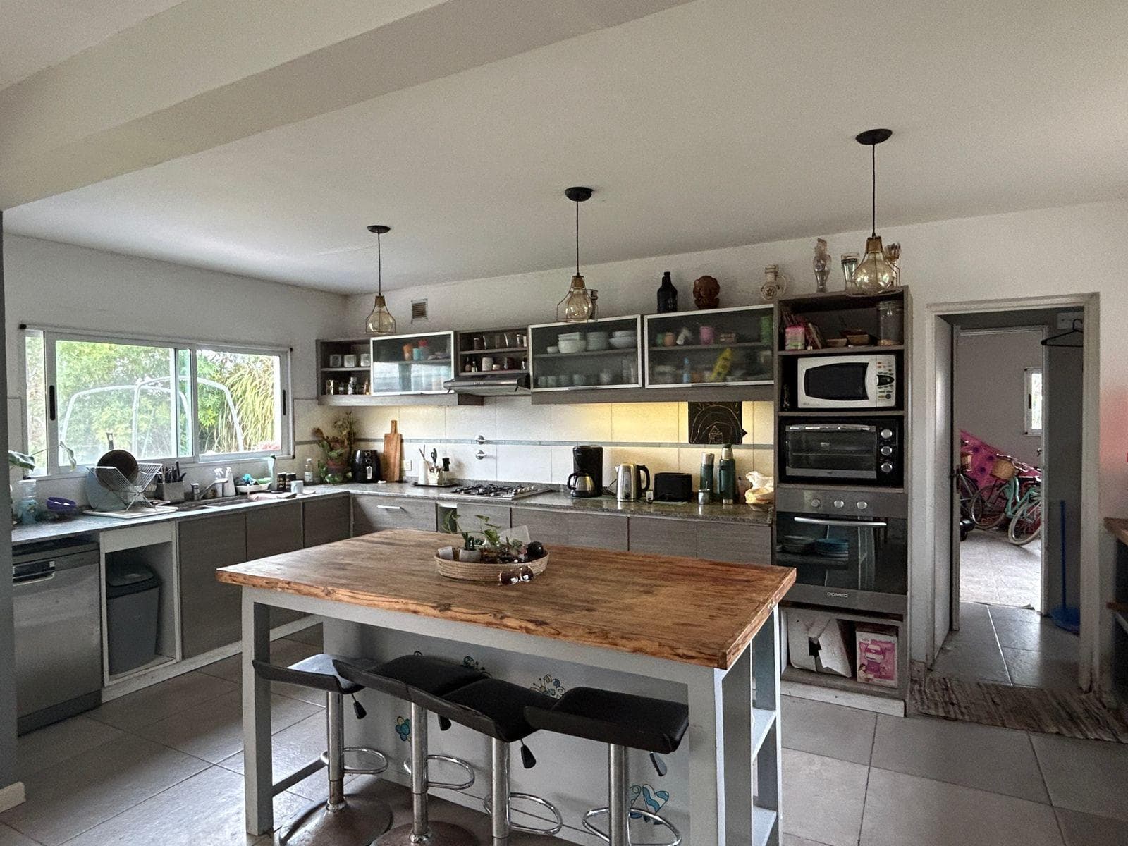 House for Sale in La Laguna, Cantón - North