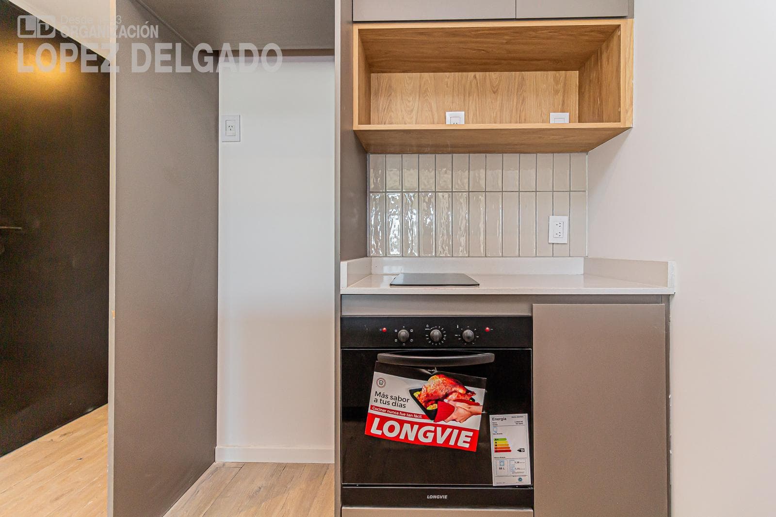 Brand-new 1-bedroom apartment on the front line in Villa del Parque