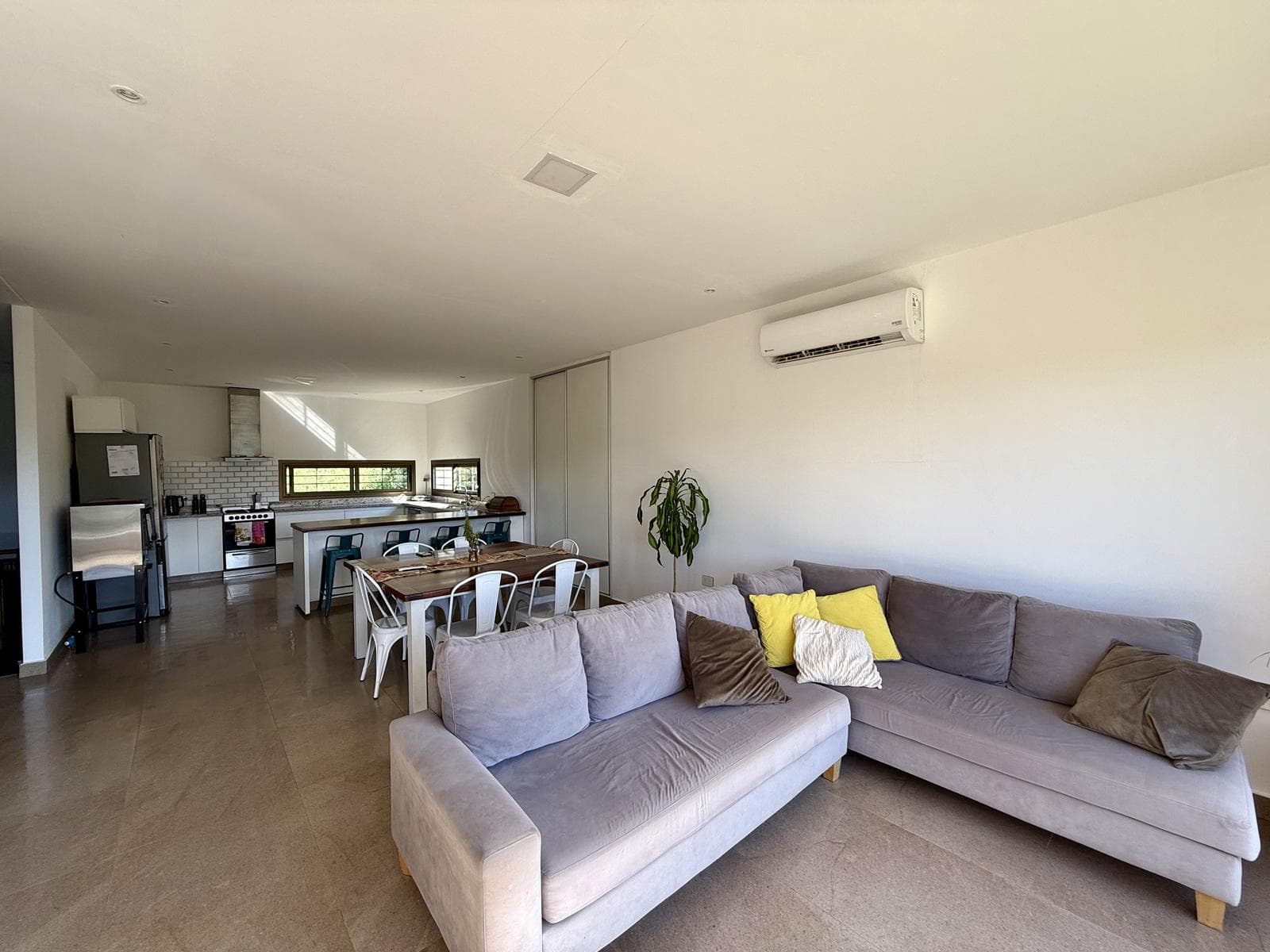 LUXURY HOME FOR SALE IN RÍO CEBALLOS