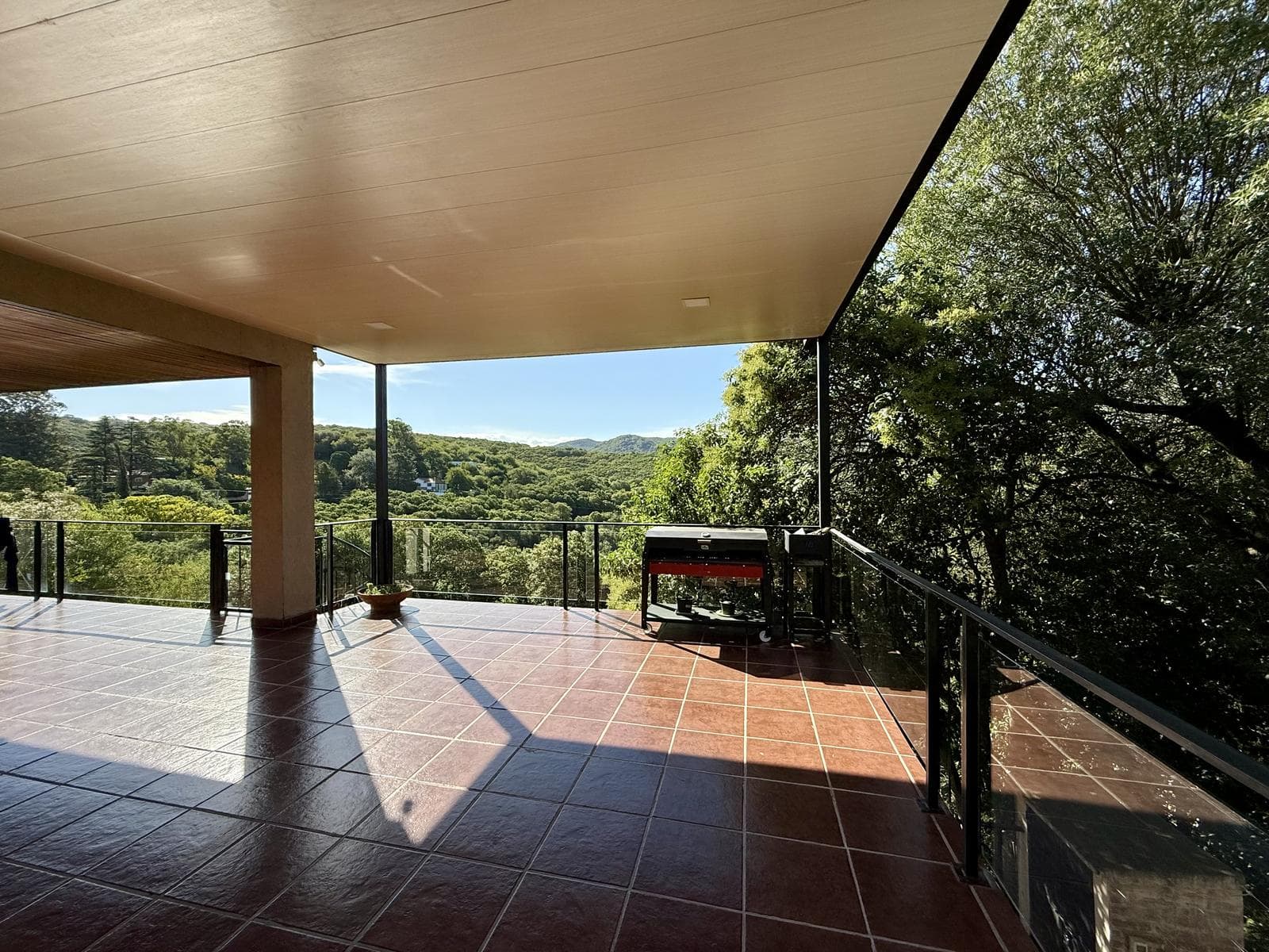 LUXURY HOME FOR SALE IN RÍO CEBALLOS