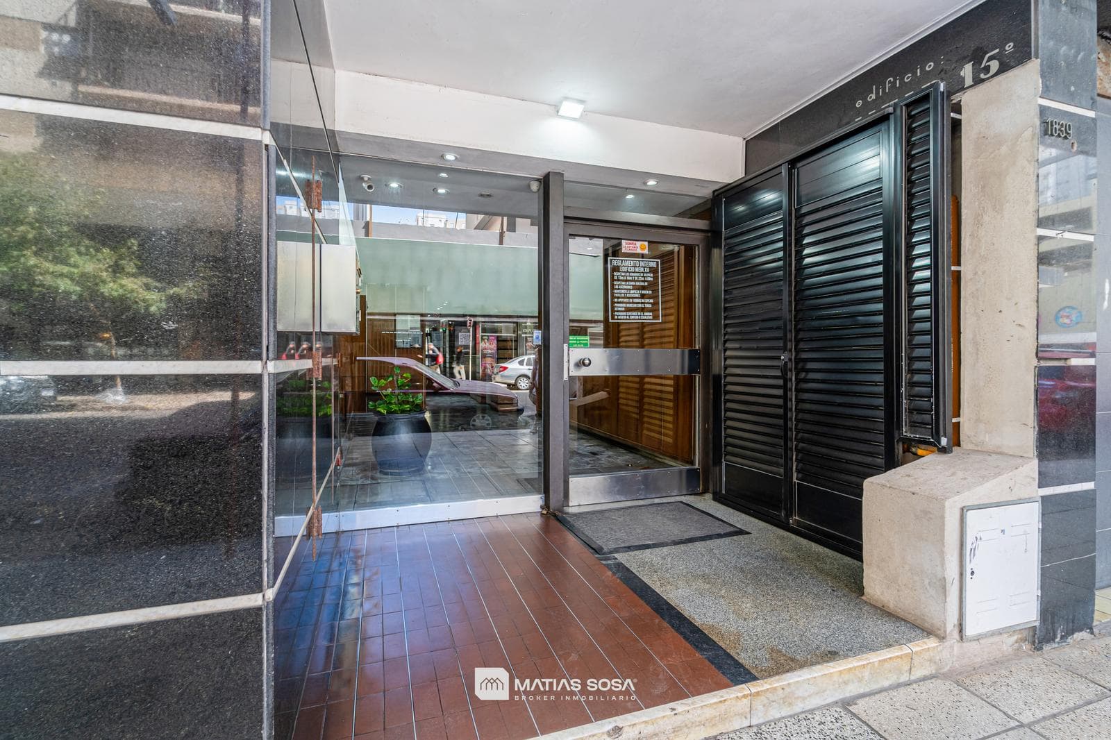 For Sale - Apartment - 2-room apartment with maid's quarters - Renovated and furnished