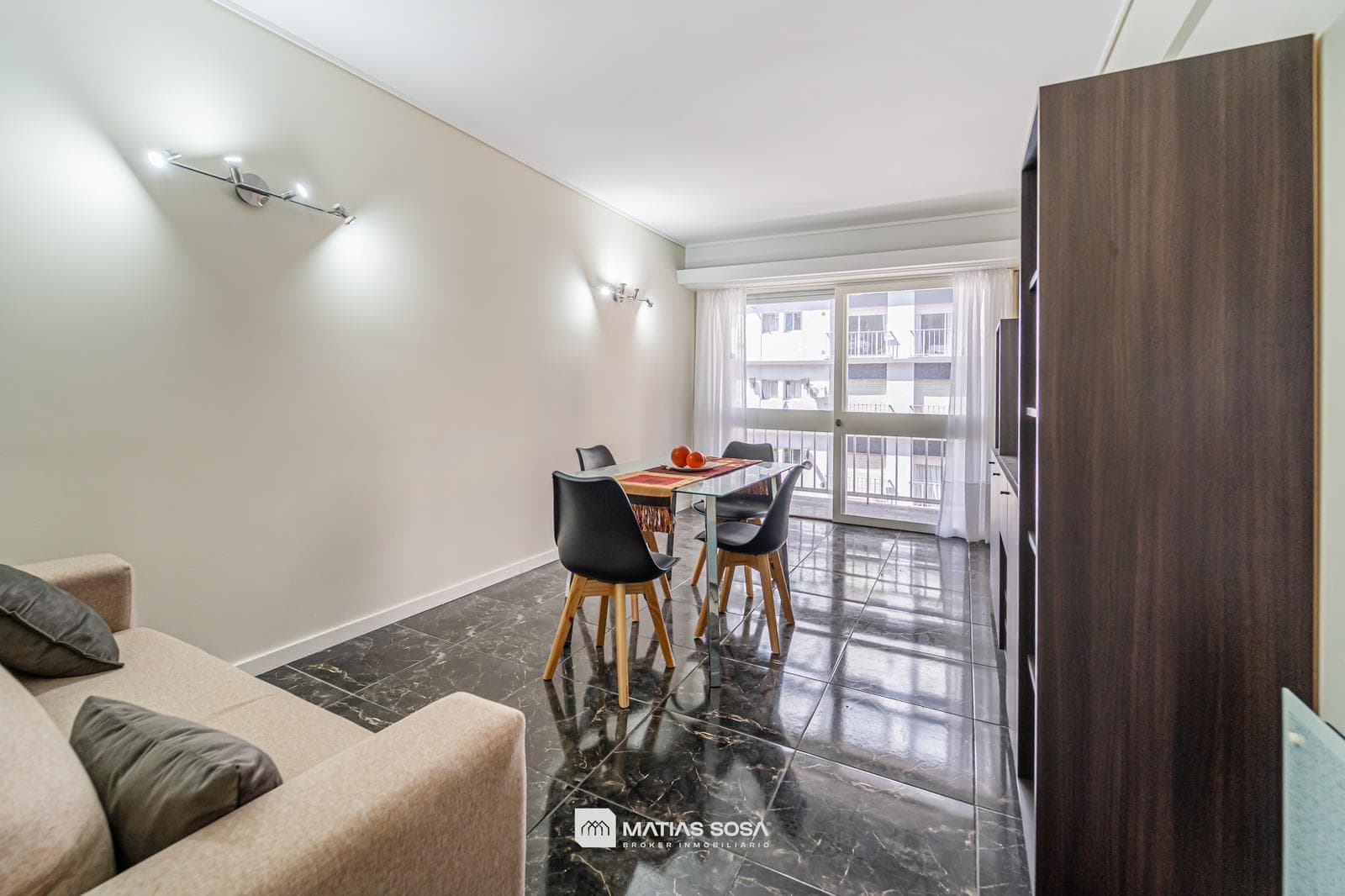 For Sale - Apartment - 2-room apartment with maid's quarters - Renovated and furnished