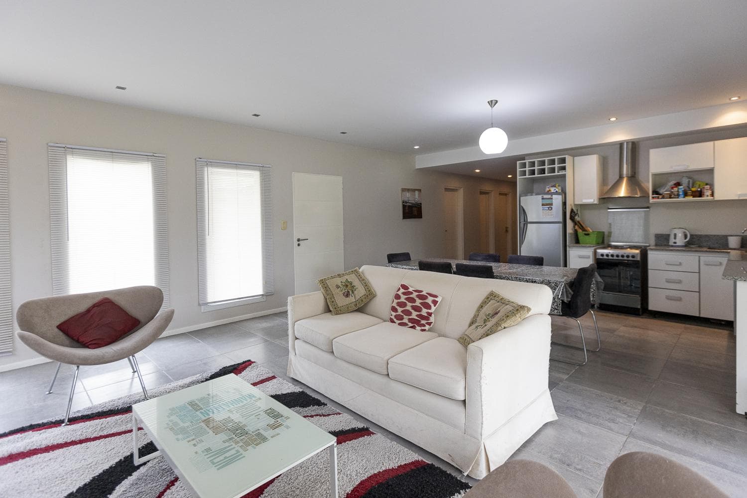 FOR SALE: 4-ROOM HOUSE in Malibu CANNING
