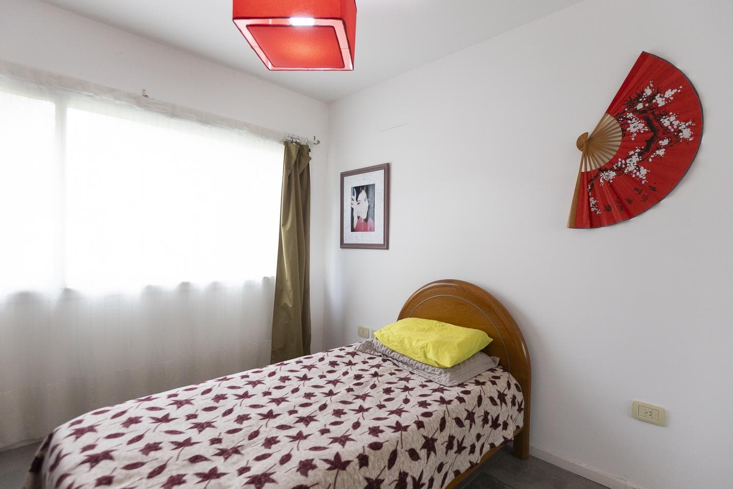 FOR SALE: 4-ROOM HOUSE in Malibu CANNING
