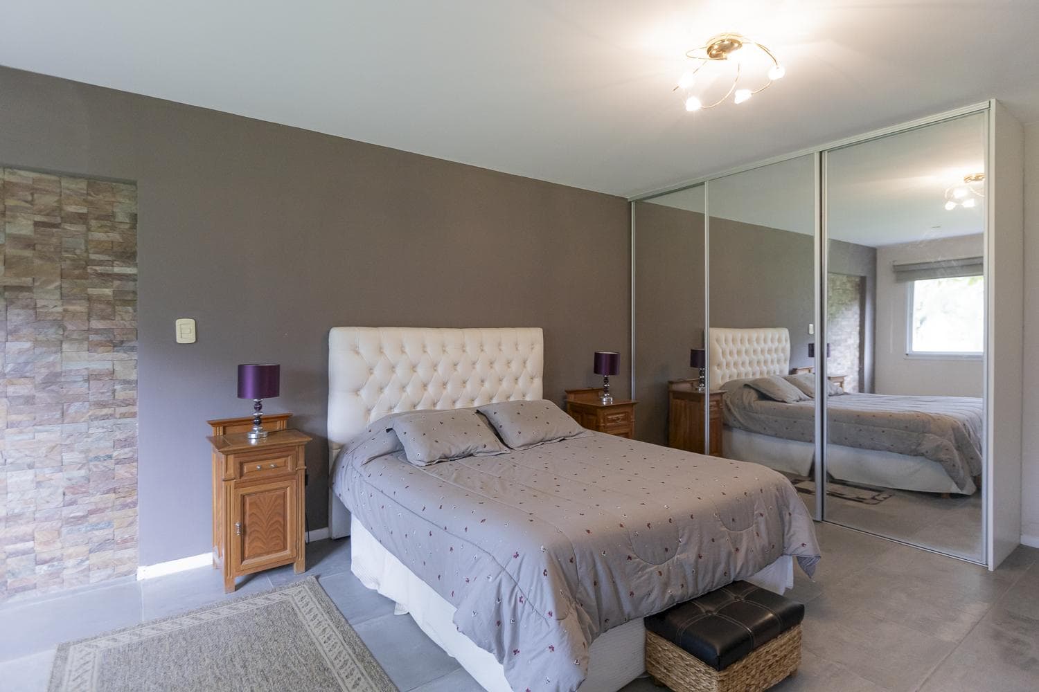 FOR SALE: 4-ROOM HOUSE in Malibu CANNING