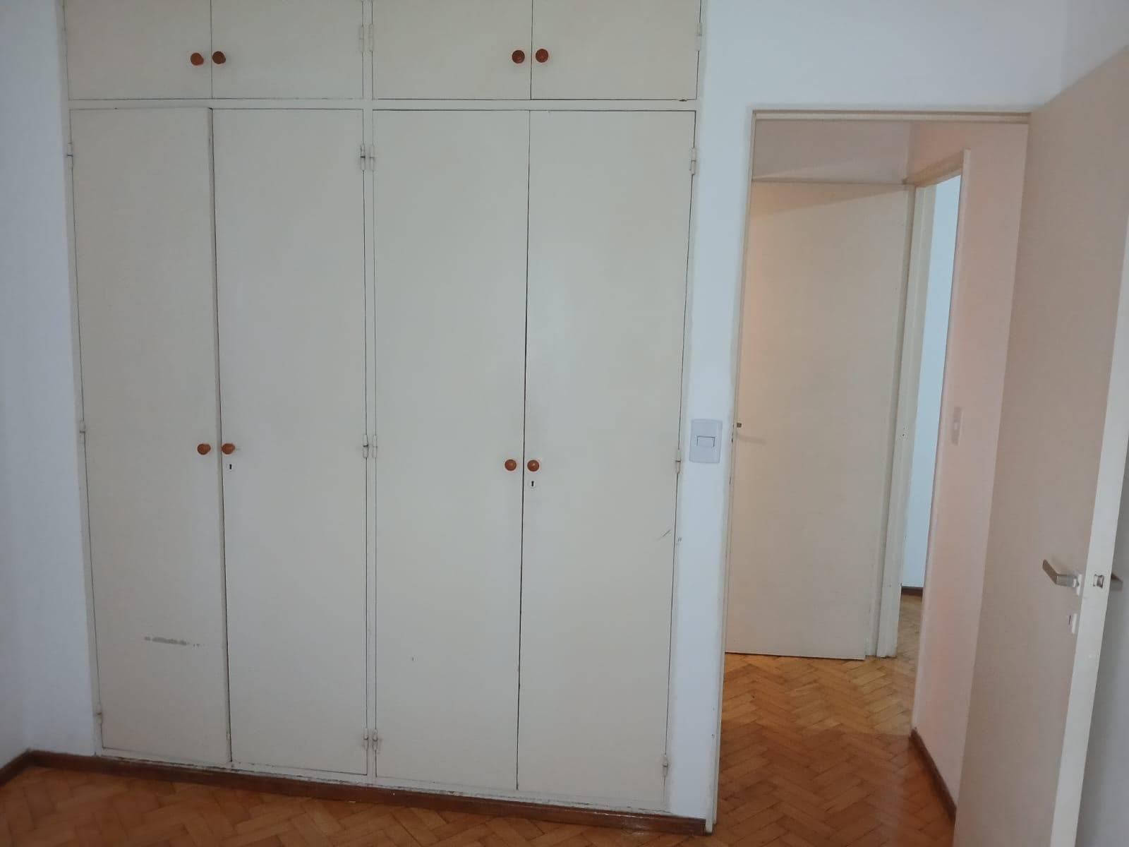 One-bedroom apartment for rent
