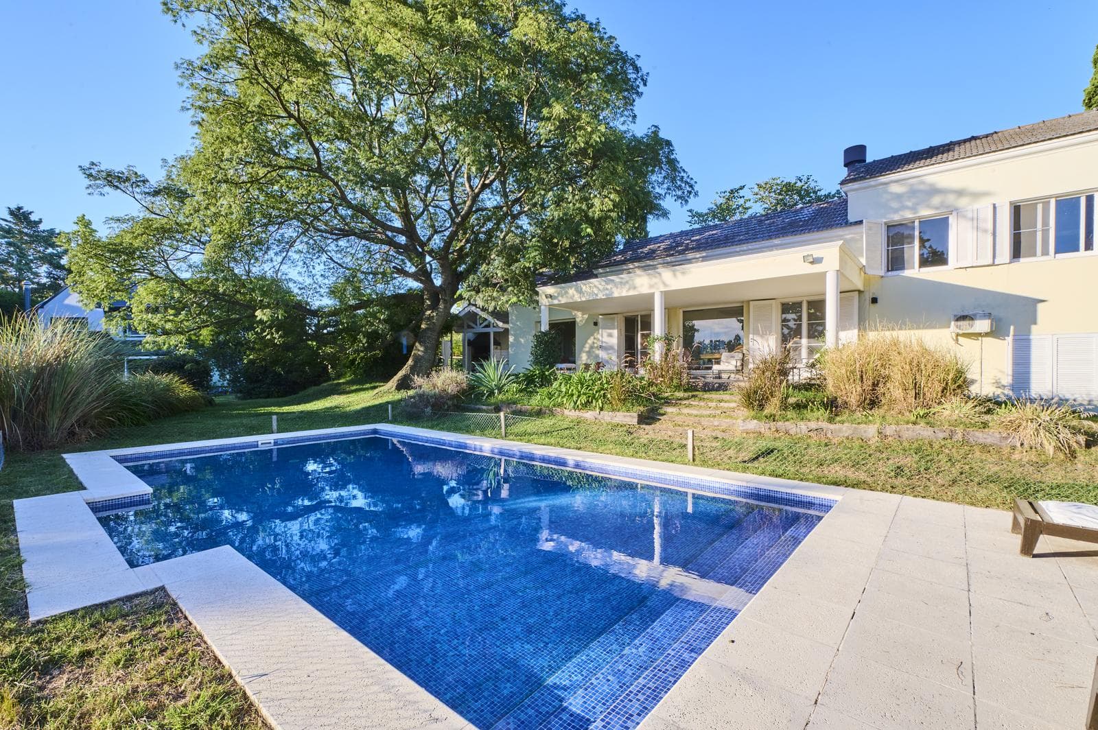 5-Room House for Sale in Tigre at the Hacoaj Country Club, located on an island