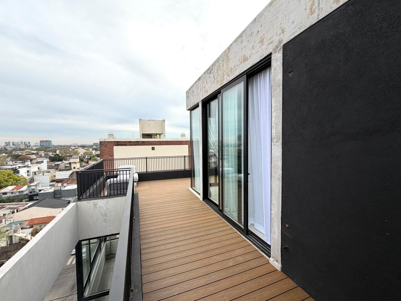 For Sale: Brand-new 2-room apartment with garage, balcony, and amenities in Vicente López | Suitable for professional use | Financing available