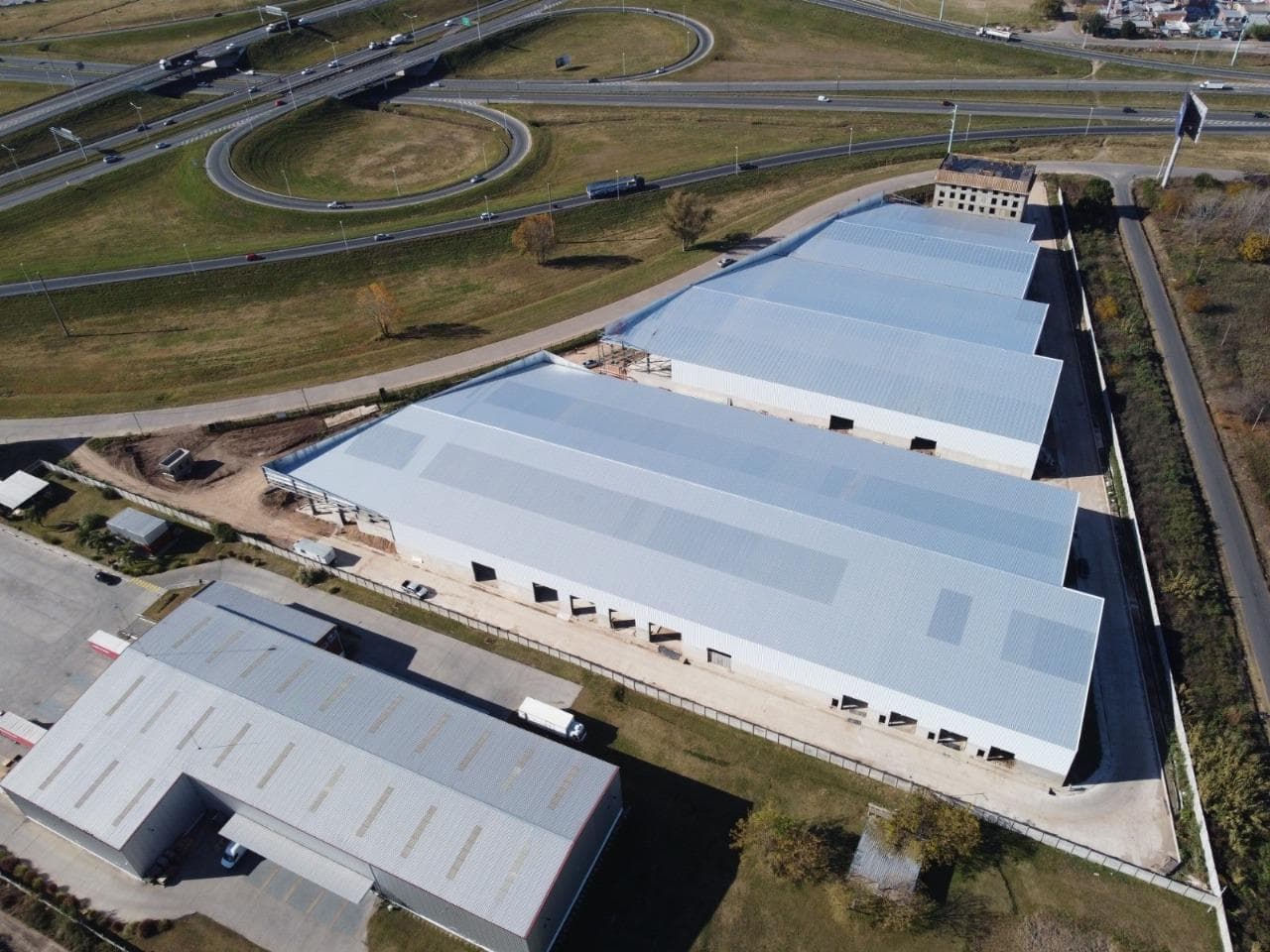 Warehouse for Rent on the Ring Road and Oroño Depot Center