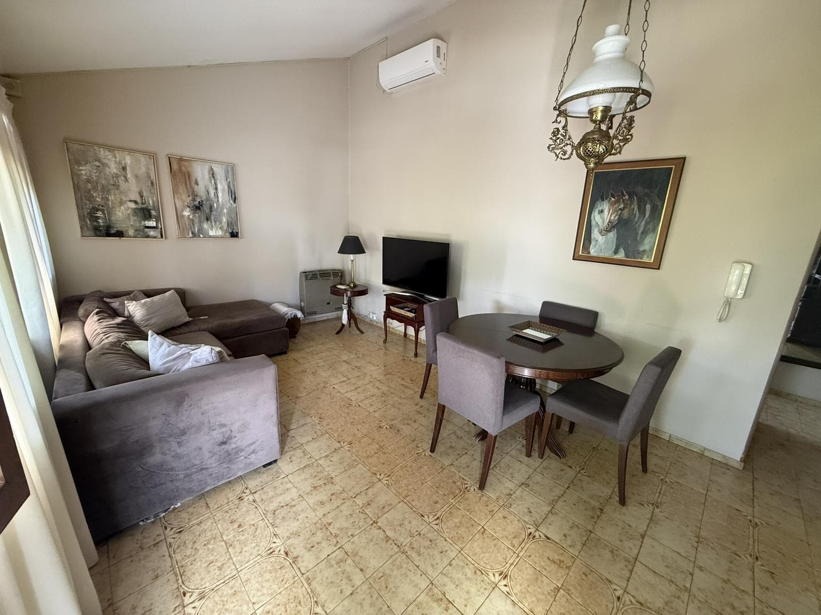 House in Chacras De Coria