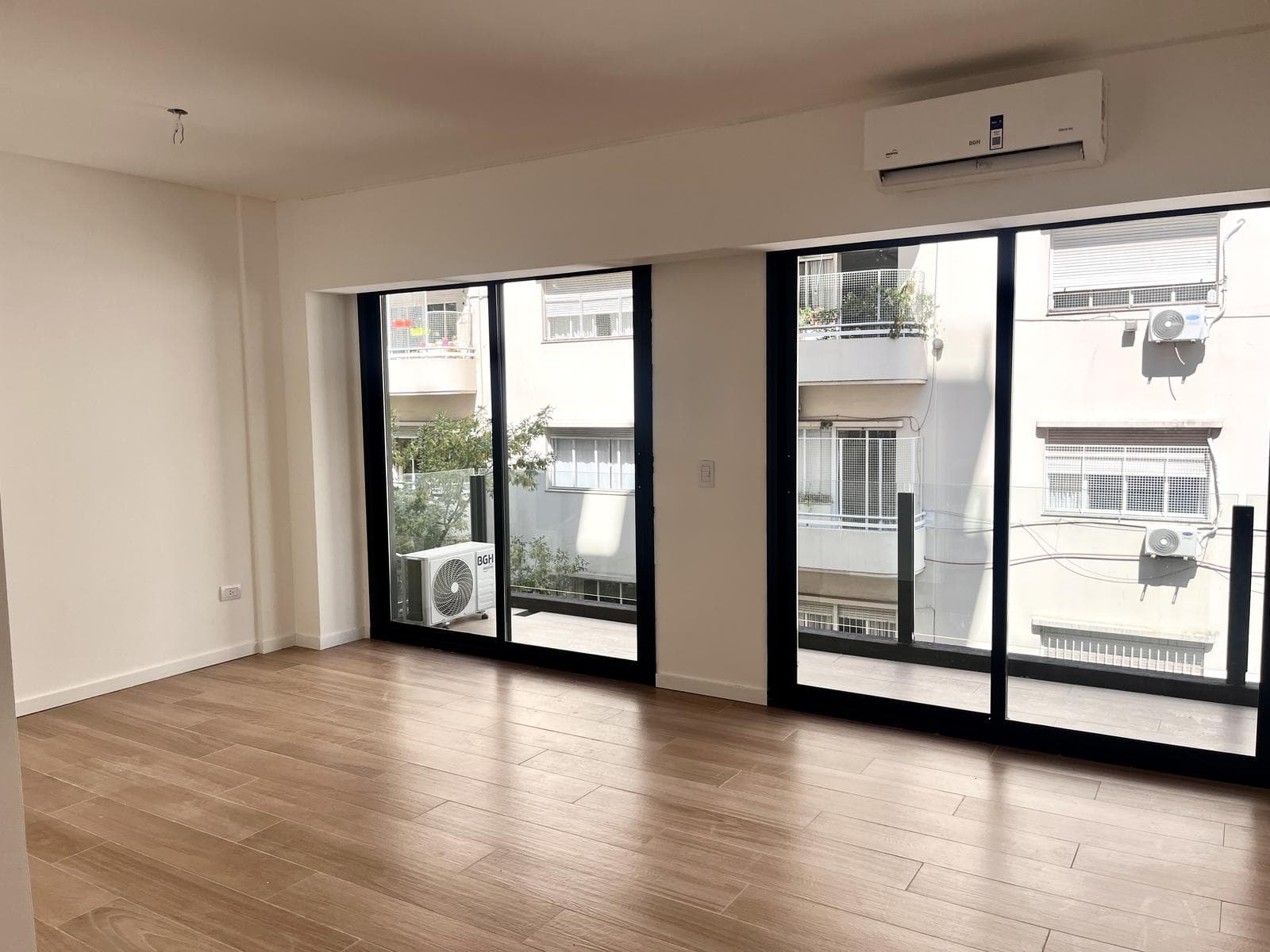 FOR SALE: 2-room apartment at Arenales 2500, Recoleta - IDEAL FOR INVESTORS; Suitable for Professionals