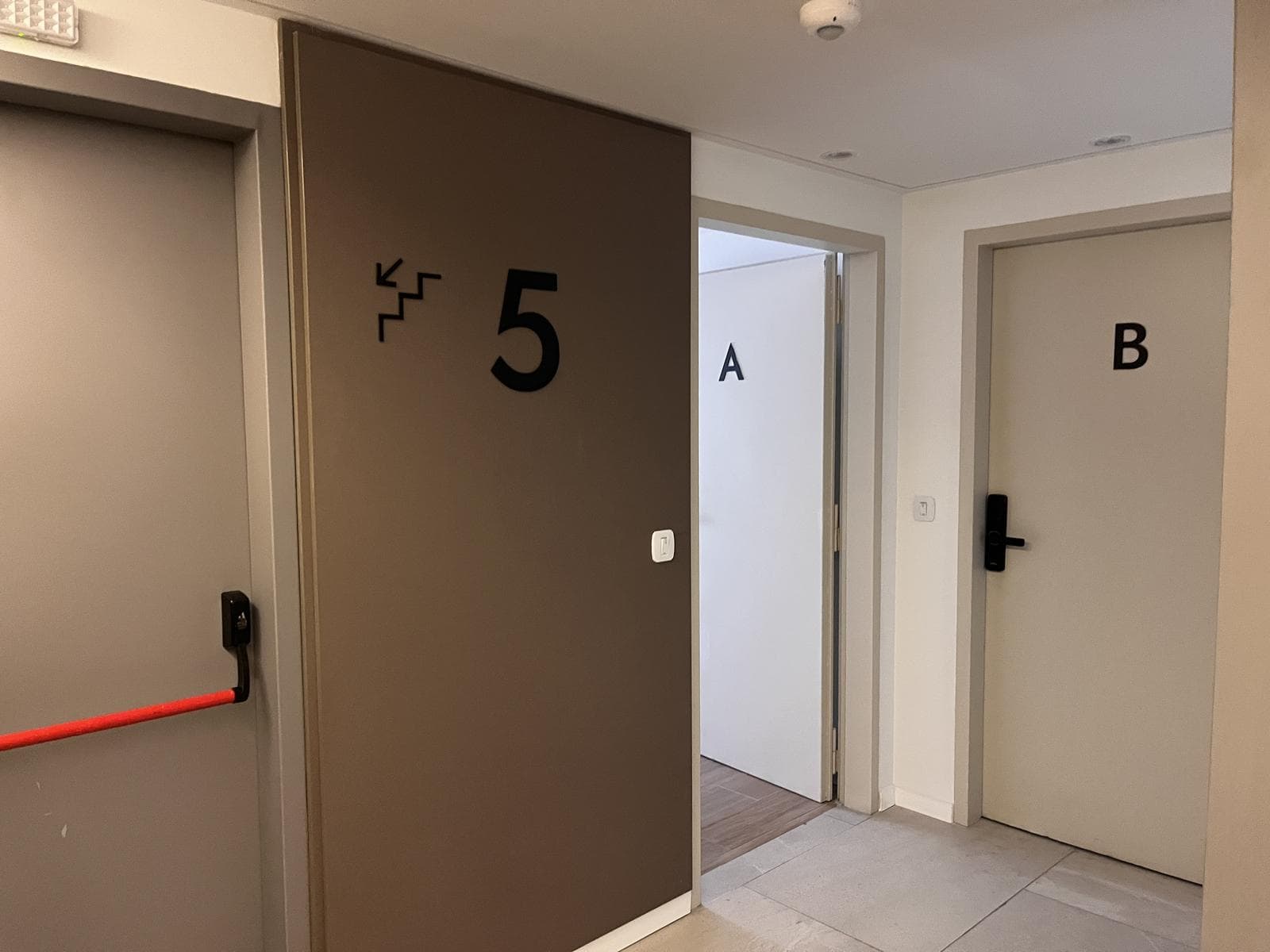 FOR SALE: 2-room apartment at Arenales 2500, Recoleta - IDEAL FOR INVESTORS; Suitable for Professionals
