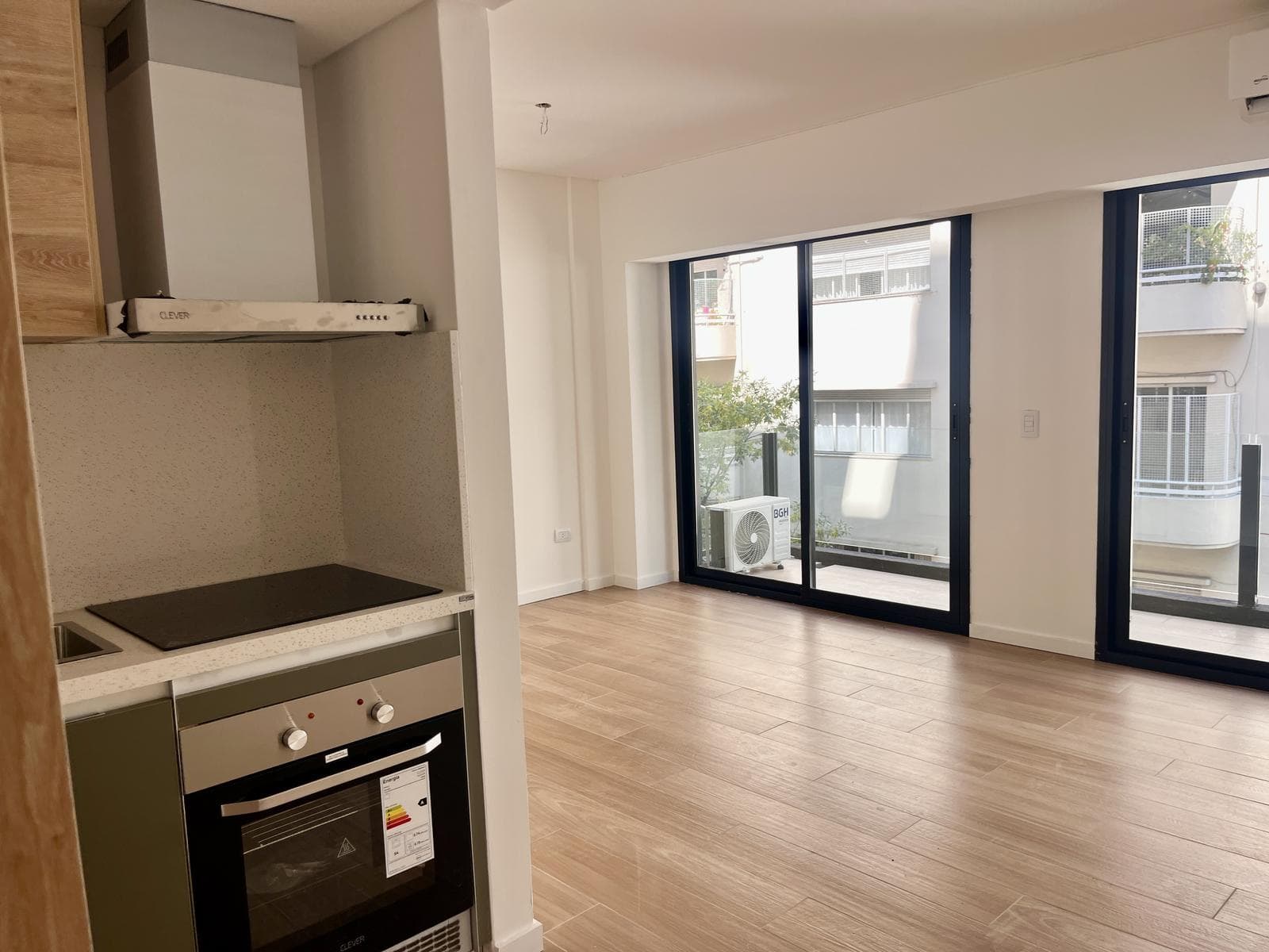 FOR SALE: 2-room apartment at Arenales 2500, Recoleta - IDEAL FOR INVESTORS; Suitable for Professionals