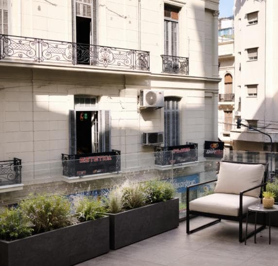 2-Bedroom Apartment for Sale - Montevideo 900, Recoleta - Gym - Pool - Rooftop - Barbecue Area