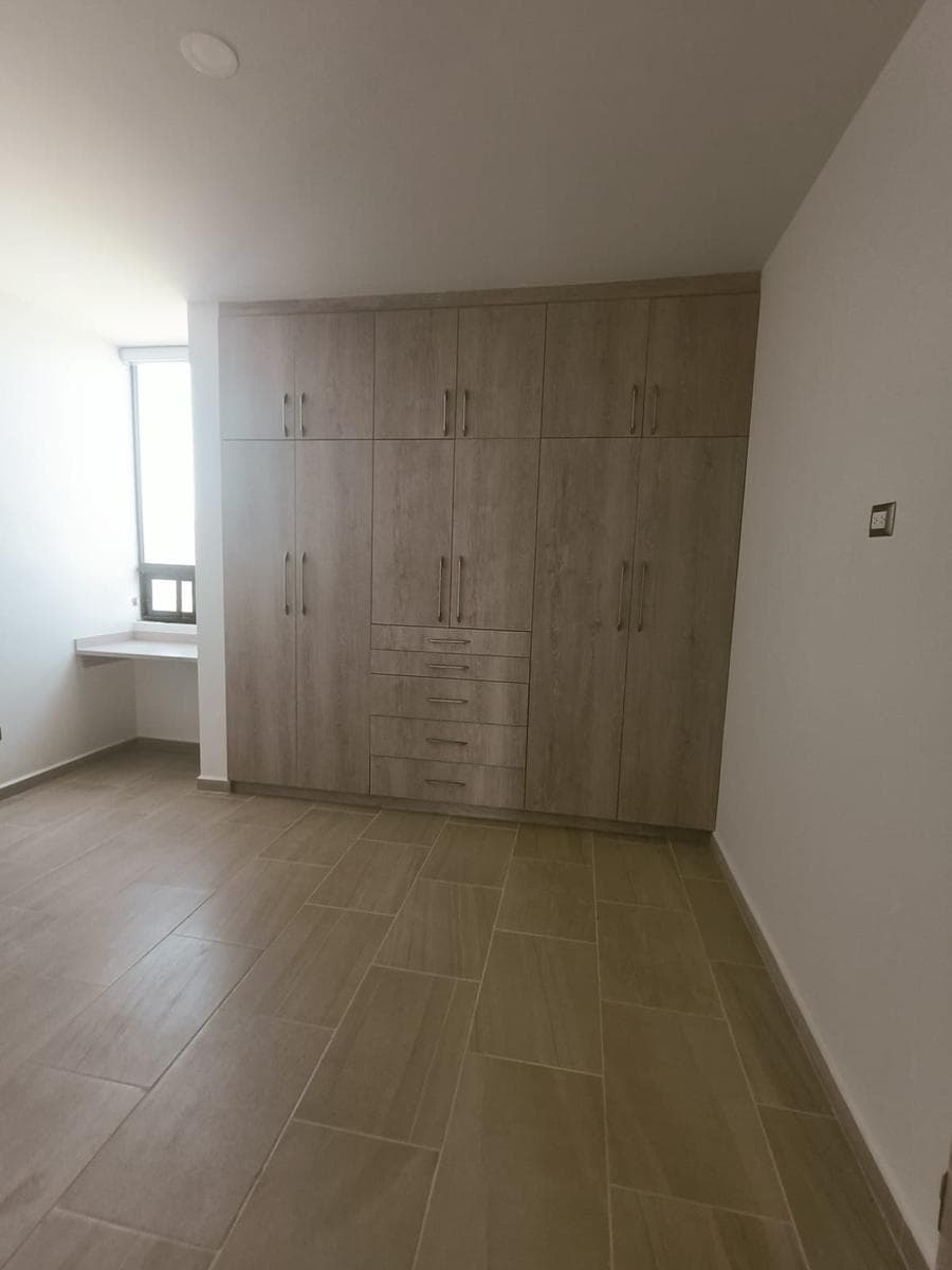 For Sale / Luxury Apartment in El Condado, Querétaro: 3 Bedrooms and Amenities