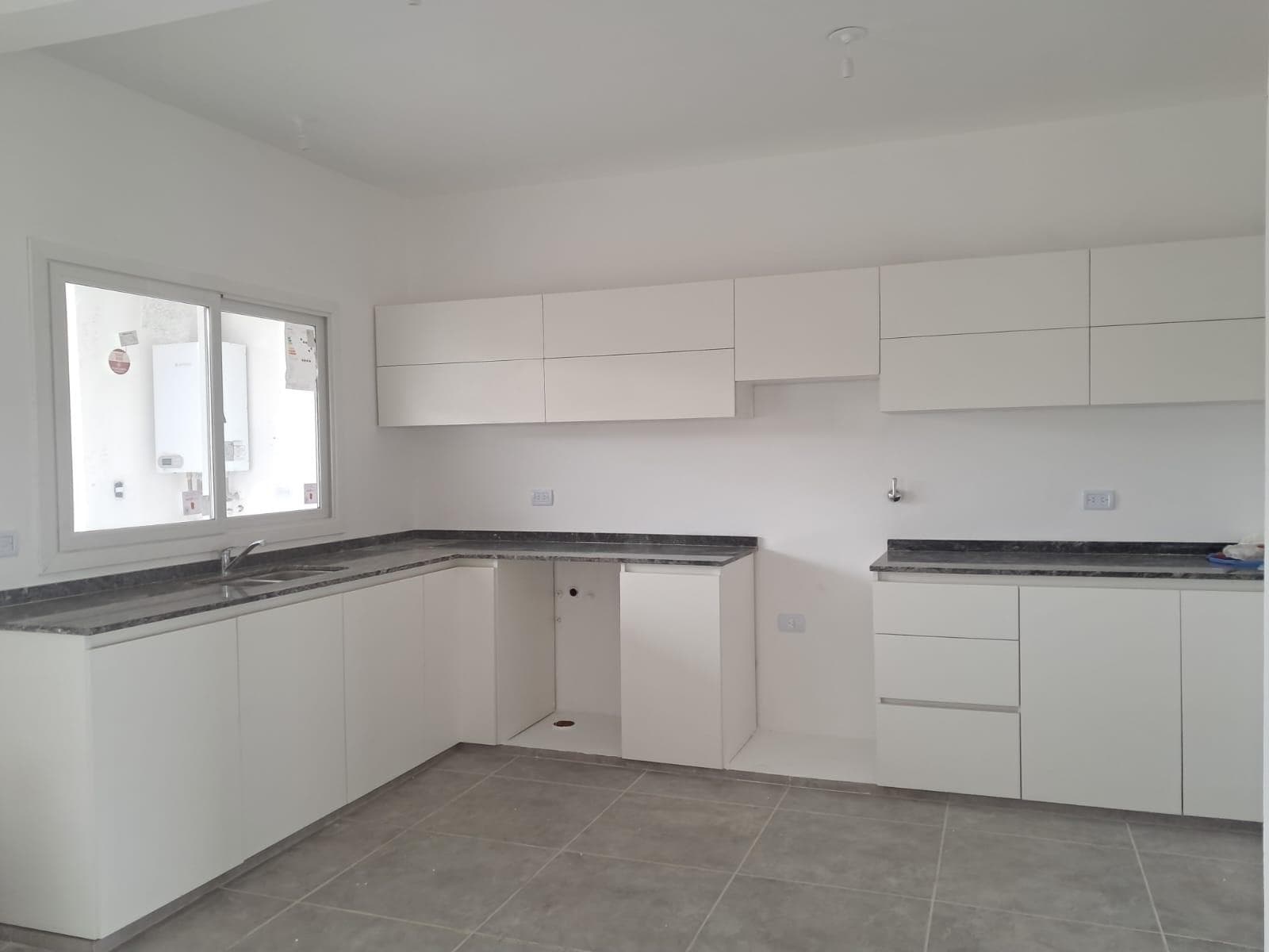 3-Bedroom Duplex for Sale in Docta Parque