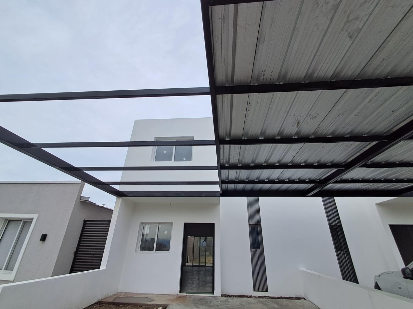 3-Bedroom Duplex for Sale in Docta Parque