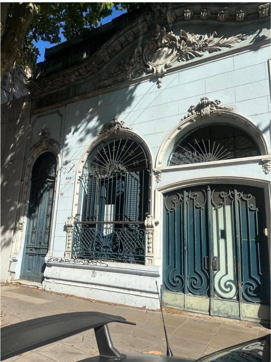 Bargain-Priced House for Sale in Palermo Soho