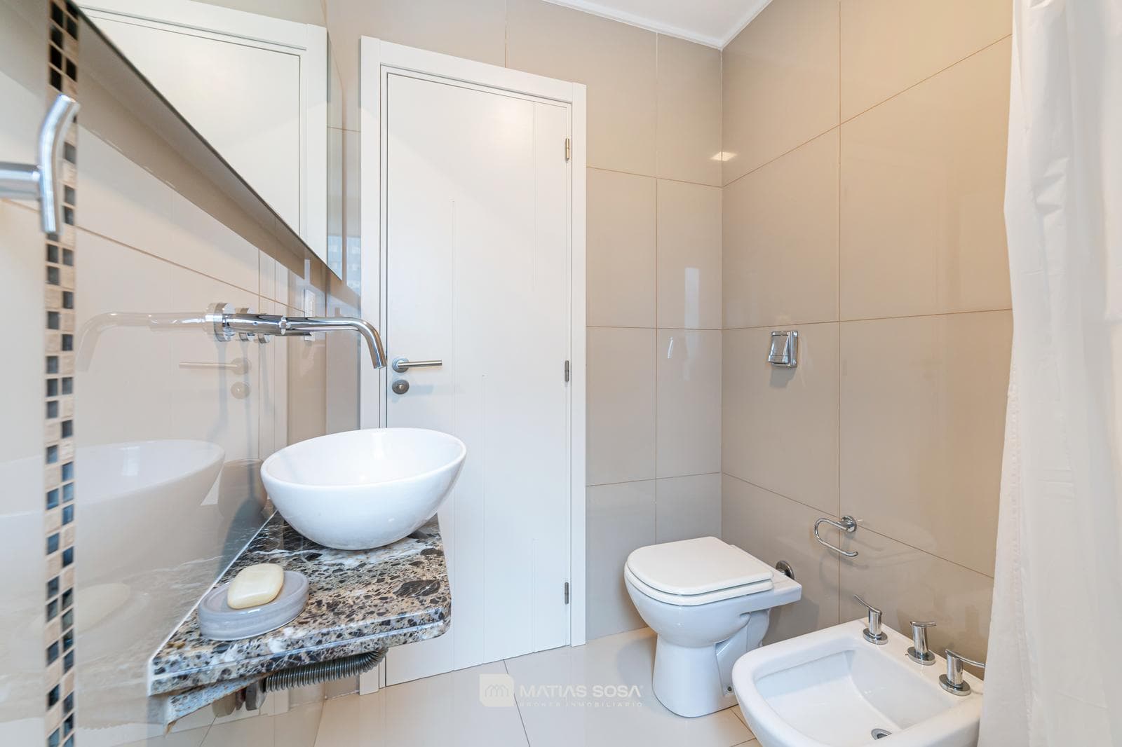 For Rent: 9 months - Apartment - 3 rooms - Ocean view - Parking space - Sofia III Building