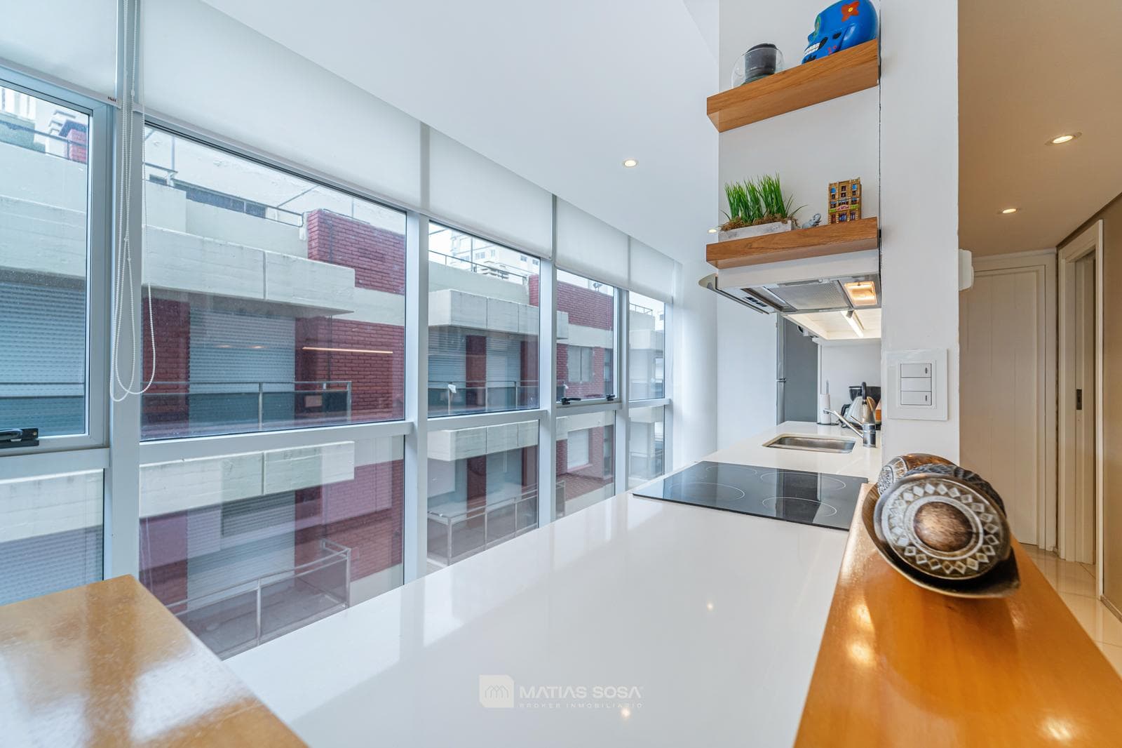 For Rent: 9 months - Apartment - 3 rooms - Ocean view - Parking space - Sofia III Building