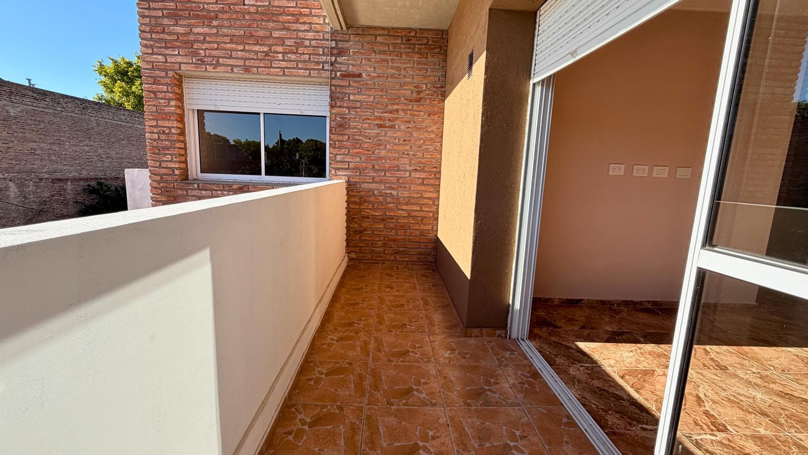 For Sale | 2-Bedroom Apartment with Balcony | Rio de Janeiro 1336, Rosario, Echesortu