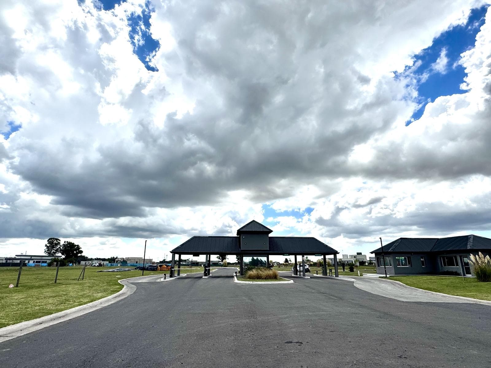 Lot for Sale in the San Simón Neighborhood of Tristán Suárez