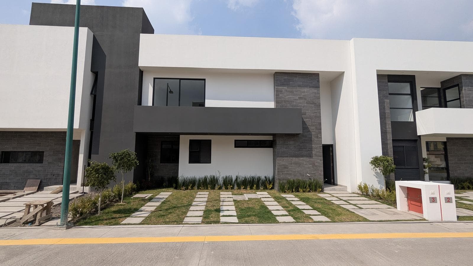 NEW HOME FOR SALE IN METEPEC, PUERTA DE METEPEC RESIDENTIAL COMPLEX
