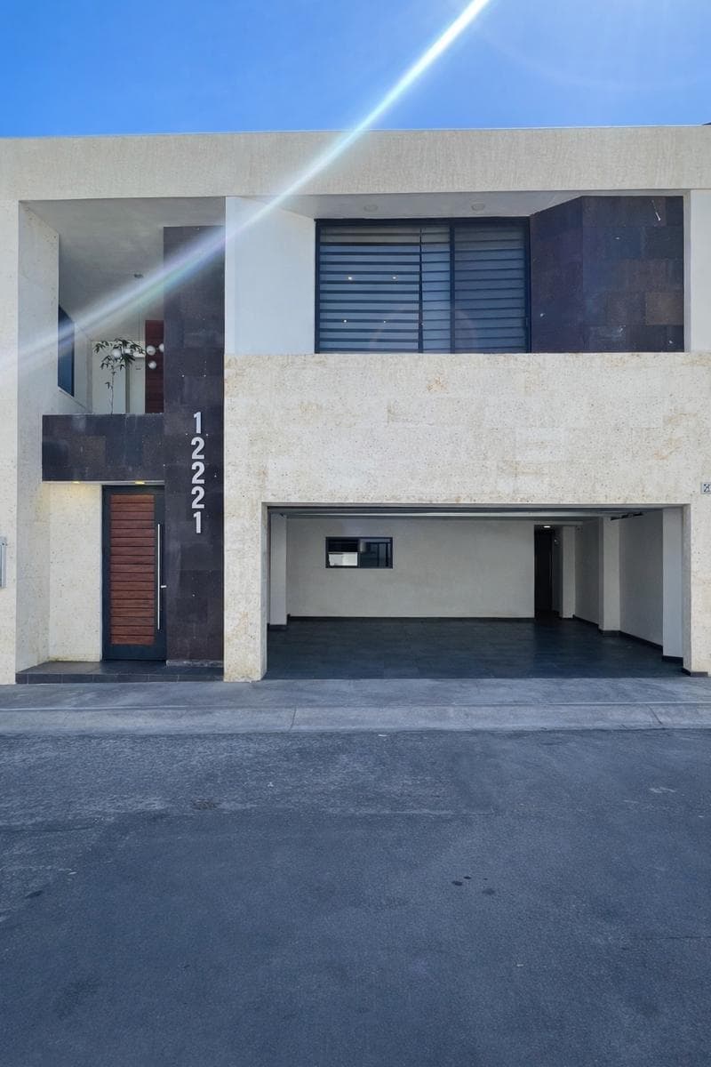 House in Agua Caliente