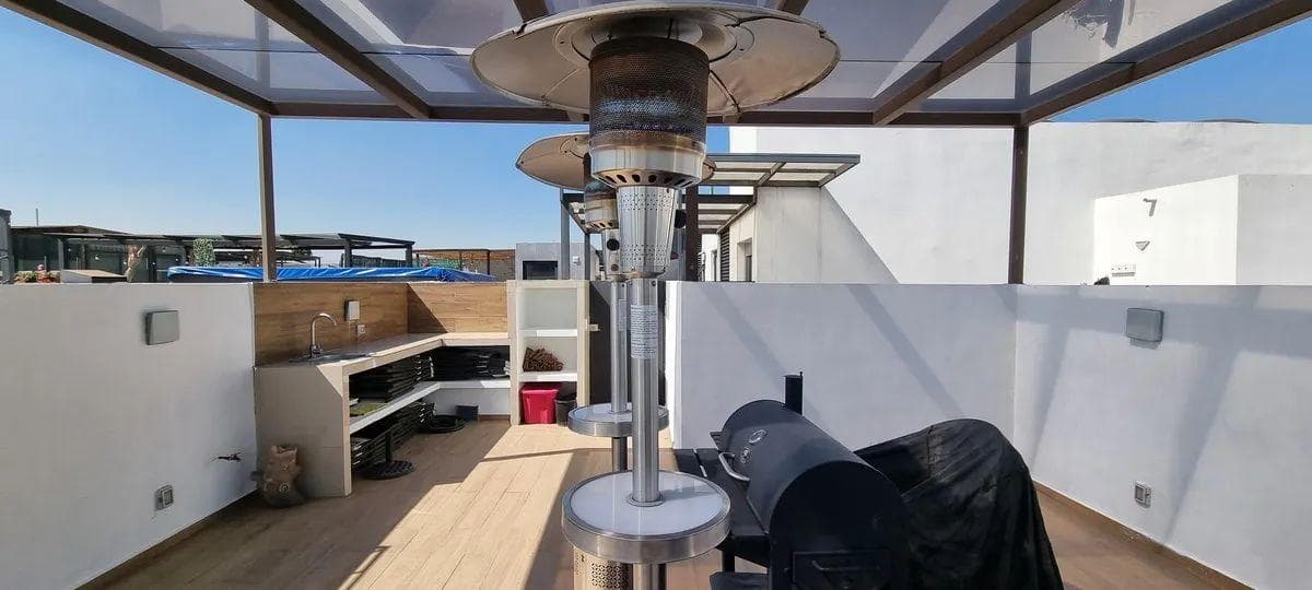 APARTMENT FOR SALE IN DOCTORES, CUAUHTÉMOC (DR. VÉRTIZ) WITH A PRIVATE ROOFTOP GARDEN AND BALCONY