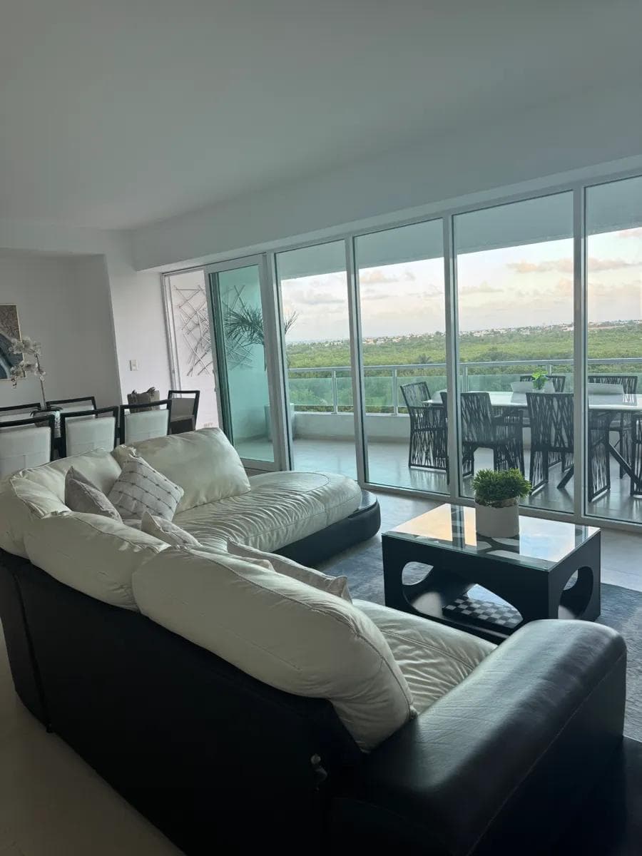 Furnished apartment in Isola