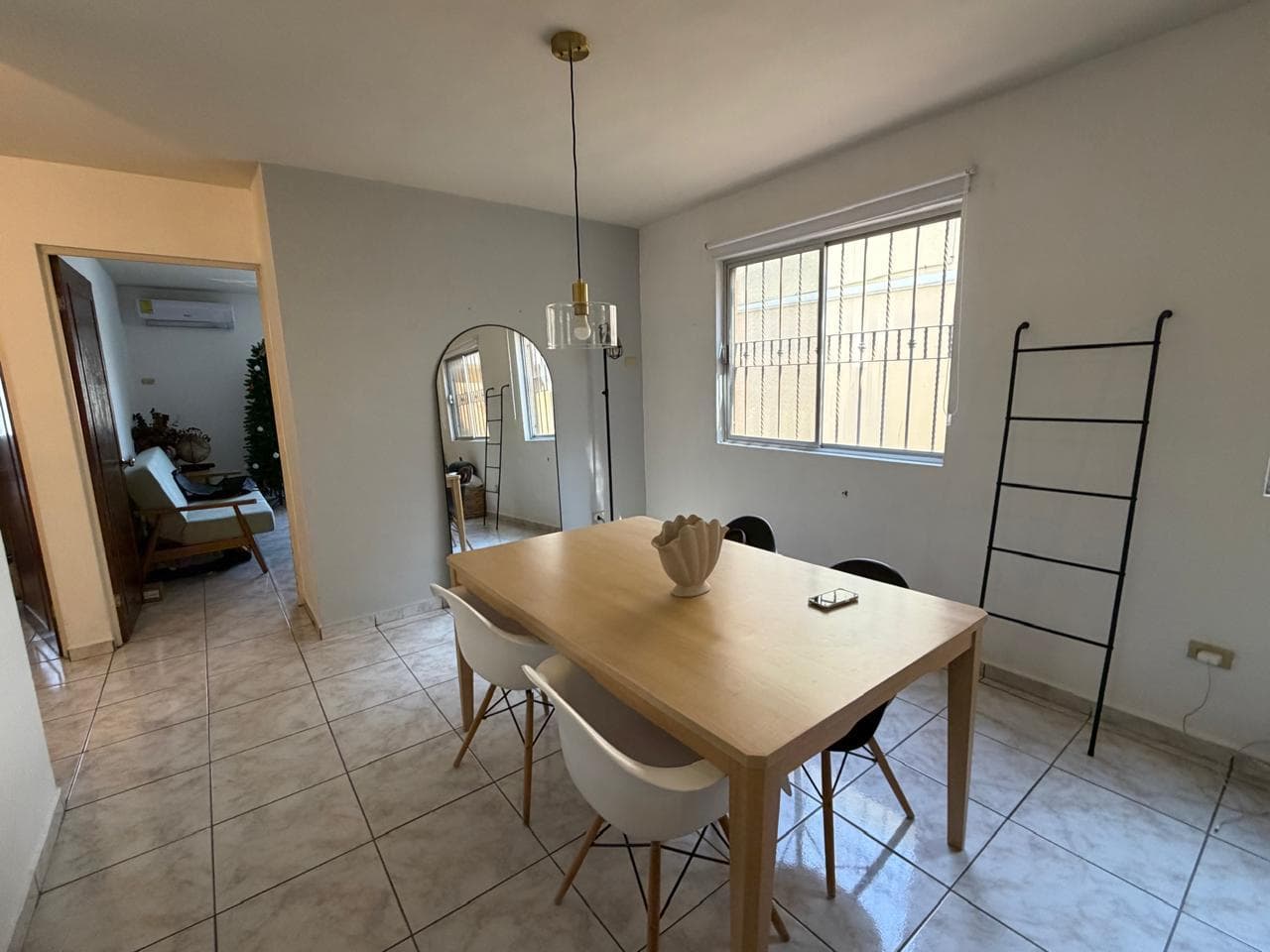Apartment for Sale in Jardín Español