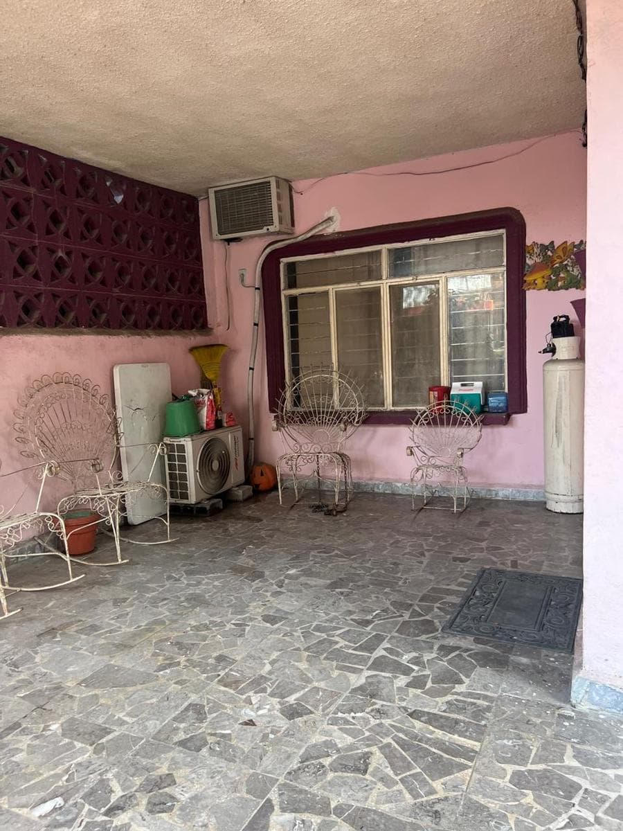 House for Sale in Villa de San Miguel,