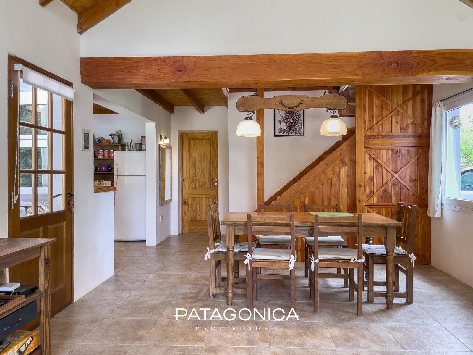 HOUSE FOR SALE: 120 M2, 2/3 BEDROOMS, PUERTO NEIGHBORHOOD, VILLA LA ANGOSTURA