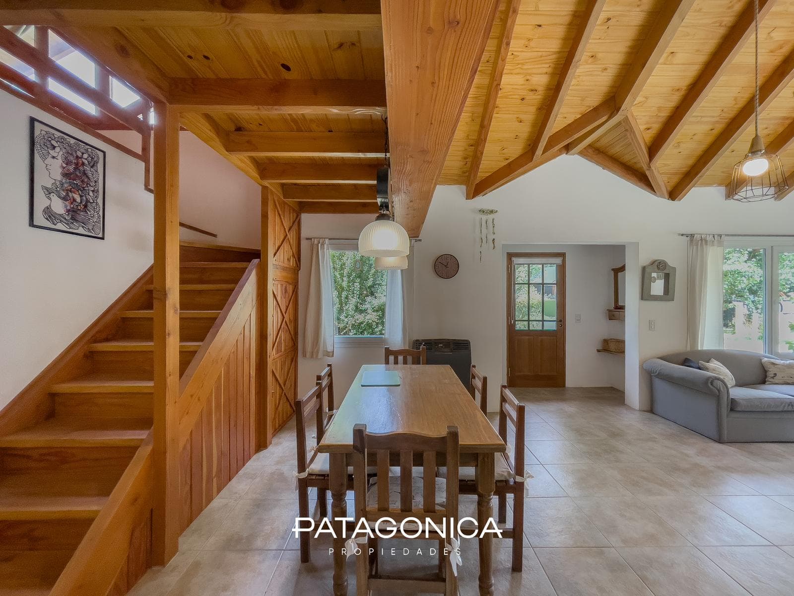 HOUSE FOR SALE: 120 M2, 2/3 BEDROOMS, PUERTO NEIGHBORHOOD, VILLA LA ANGOSTURA